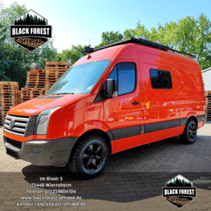 VW Crafter 2E mit 24570R16 BF Goodrich auf Delta 4x4 WP Adventure Alufelge inkl. Montage, Tachoanpassung und TÜV- Einzelabnahme bei Black forest - Offroad GmbH