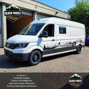 Volkswagen Crafter SY--SZ mit 25570R16 BF Goodrich auf Stahlfelge schwarz inkl. Montage, Tachoanpassung und TÜV-Einzelabnahme bei Black Forest - Offroad GmbH
